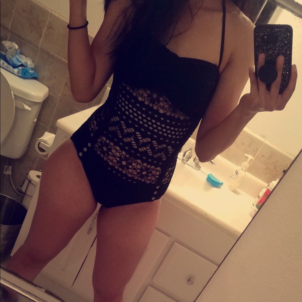 One piece bathing suit